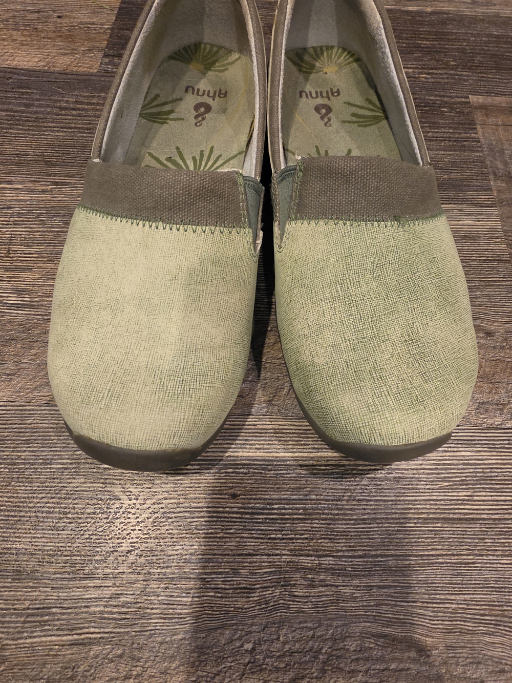 Ahnu Women's Light Green and Olive Slip-On Clogs